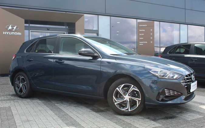 Hyundai I30 cena 86700 przebieg: 22349, rok produkcji 2022 z Radzymin małe 326